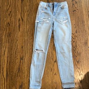 High-waisted jeggings